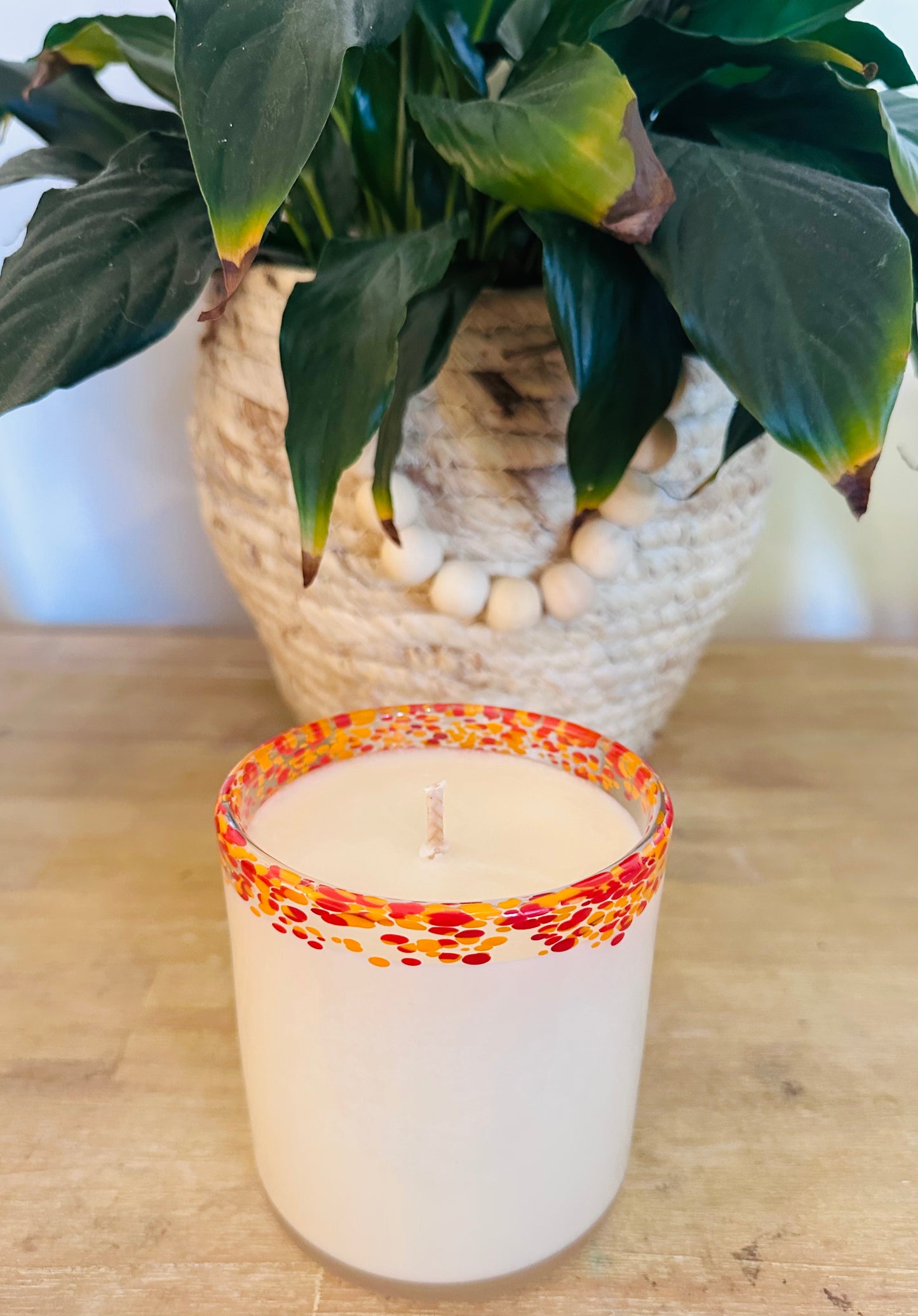 Summer Vogue Candles 400grams 40hr burn time