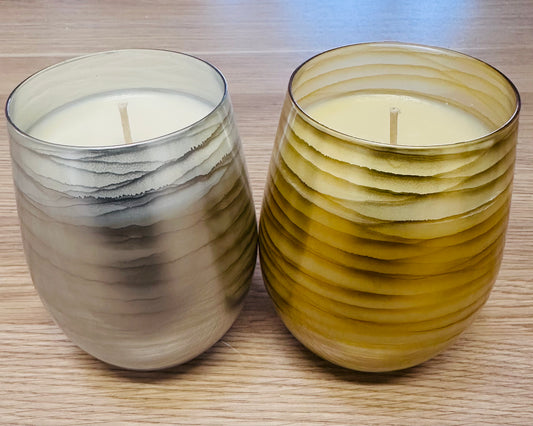Christmas Renee Silver and Gold Candles. 400g. 40-50 hr burn time