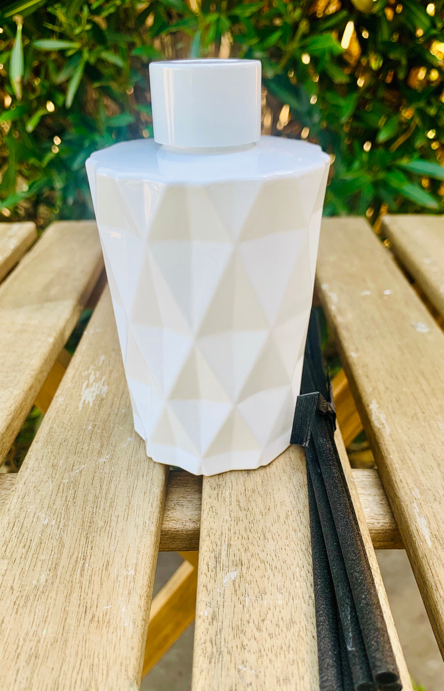 Diamond Diffusers Black, White, Gold, Rose Gold, Ironplate and Silver